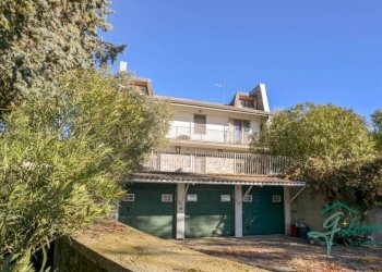 Facciata - Villa strada Provinciale Pecetto Chieri, Pino Torinese - foto 10