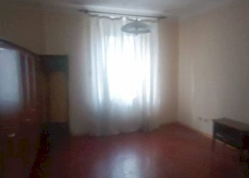 Camera da letto - Bilocale Avenue Giuseppe Garibaldi, Aosta - foto 10