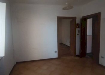 Camera da letto - Bilocale Avenue Giuseppe Garibaldi, Aosta - foto 12
