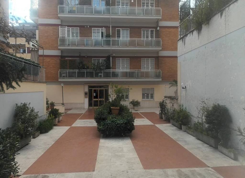 Facciata - Two-room apartment via Luigi Arati, Roma - photo 2