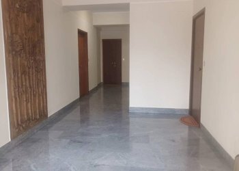 Interno palazzo - Two-room apartment via Luigi Arati, Roma - photo 4