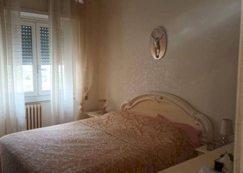 Camera da letto - Two-room apartment via Luigi Arati, Roma - photo 16