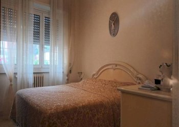 Camera da letto - Two-room apartment via Luigi Arati, Roma - photo 17