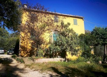 Facciata - Rustico Montescudo - Monte Colombo - foto 1