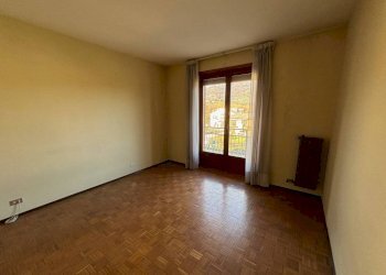 Camera da letto - Trilocale via Luigi Tegas, 43/6, Luserna San Giovanni - foto 8