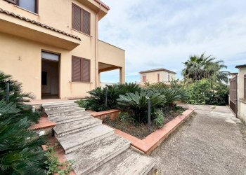 Foto 2 - Casa semi indipendente Via Magellano
 
104, 104, Carini - foto 2