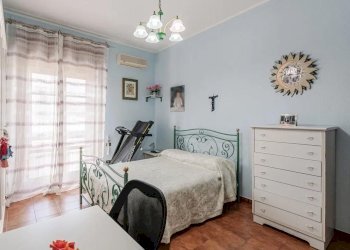 camera da letto - Appartamento Salvatore Quasimodo, San Giuseppe Vesuviano - foto 15