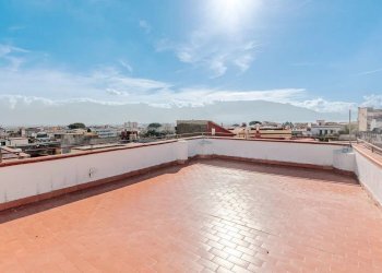 piscina - Independent house Luigi Iorio, Boscotrecase - photo 26