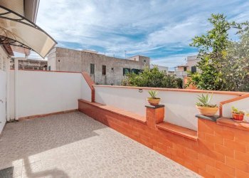 piscina - Independent house Luigi Iorio, Boscotrecase - photo 28