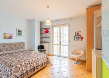 camera da letto - Villa a Schiera di penetrazione
 
167, Pignataro Maggiore - foto 7