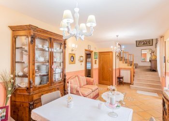 soggiorno - Villa a Schiera di penetrazione
 
167, Pignataro Maggiore - foto 16