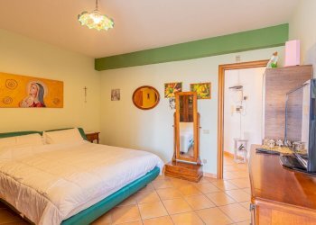 camera da letto - Villa a Schiera di penetrazione
 
167, Pignataro Maggiore - foto 24