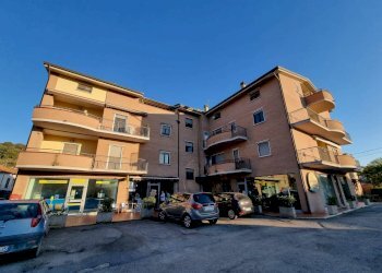 Foto 2 - Trilocale Deruta - foto 2