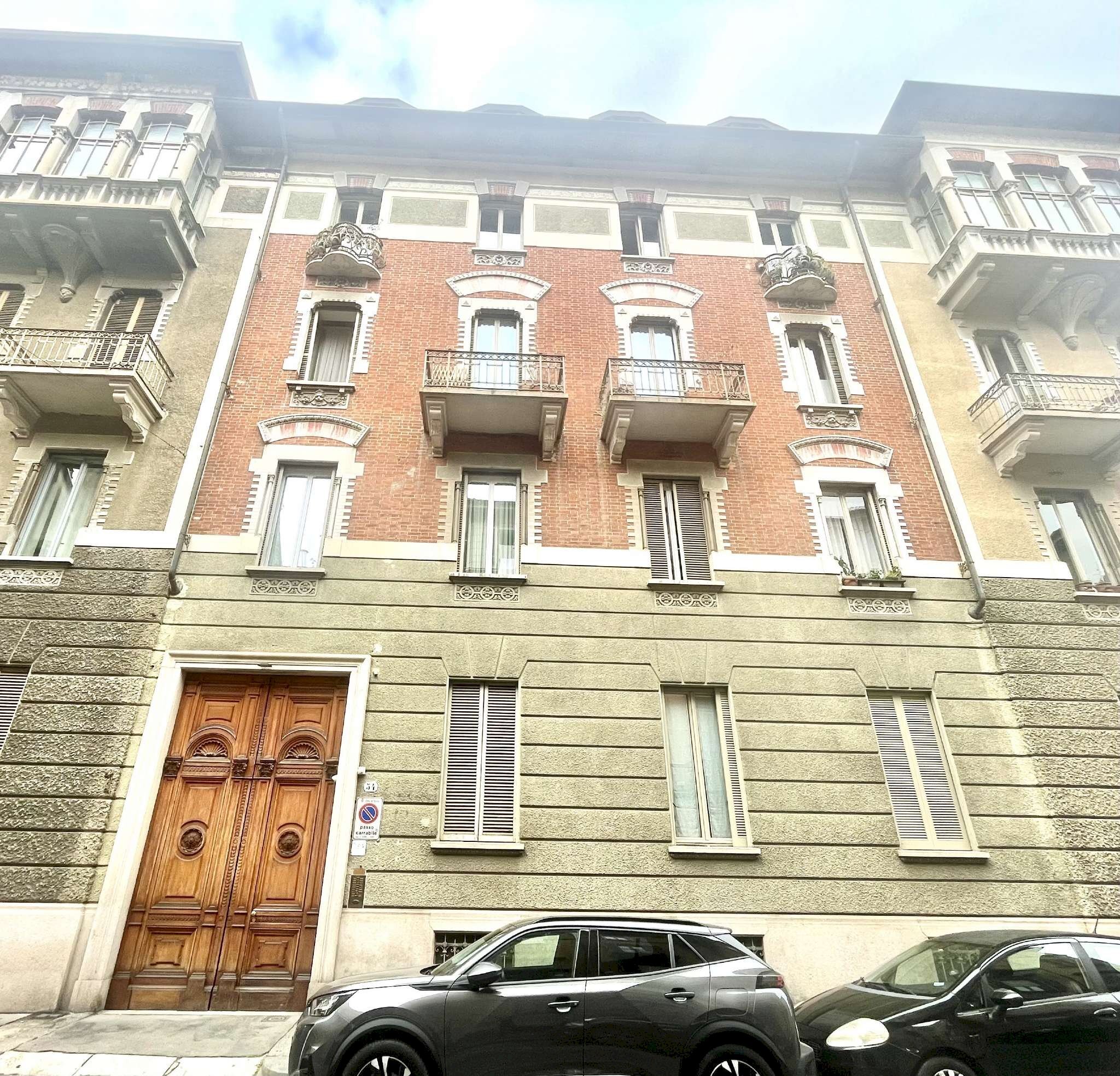 Appartamento via Saluzzo, 54, Torino (zona San Salvario) - foto 2