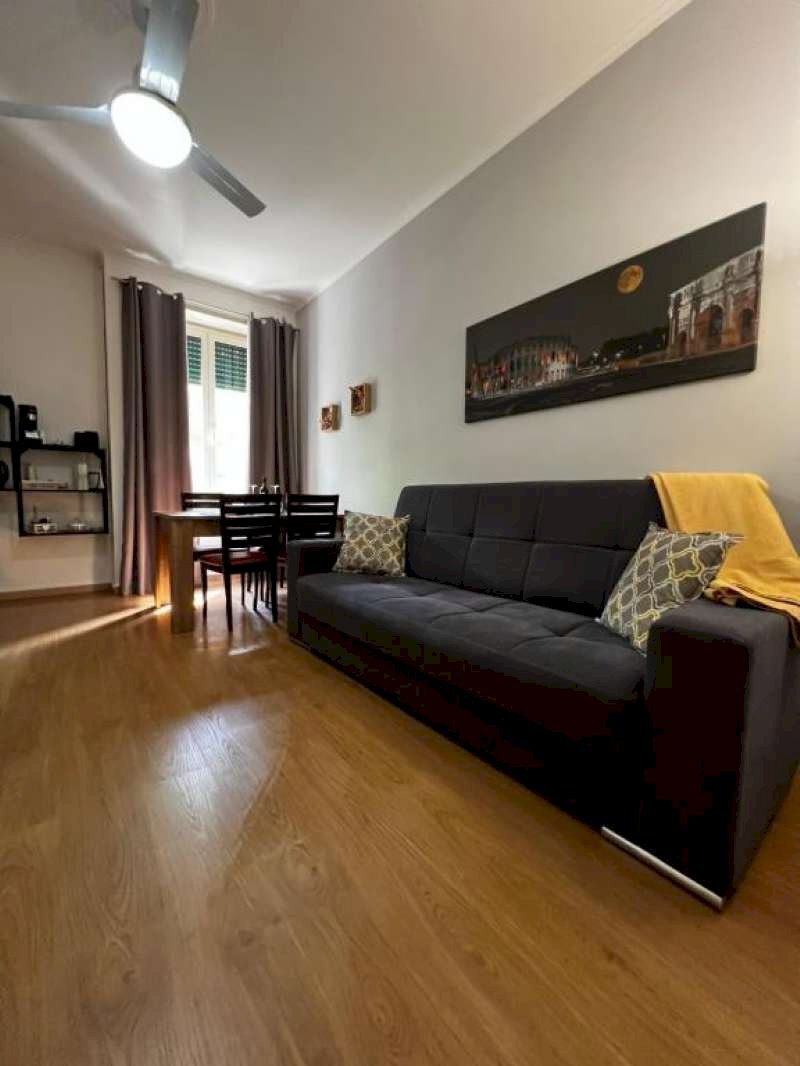 soggiorno - Bed & Breakfast via  Leone IX, 28, Roma - foto 3