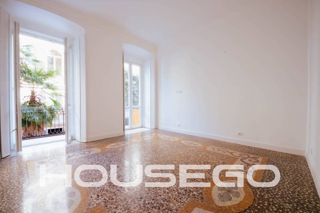 Cucina - Four-room apartment corso Solferino, 5, Genova (neighborhood Castelletto) - photo 3
