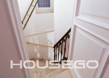 Scala - Quadrilocale corso Solferino, 5, Genova (zona Castelletto) - foto 8