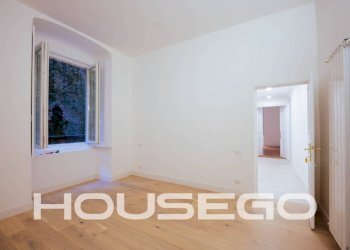 Camera da letto - Quadrilocale corso Solferino, 5, Genova (zona Castelletto) - foto 17