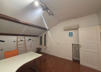 camera 2 - Quadrilocale via Goito, Bologna (zona Centro Storico) - foto 19