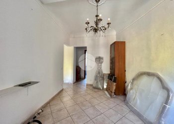 Appartamento Via Francesco Crispi, Savona (zona Lavagnola) - foto 3