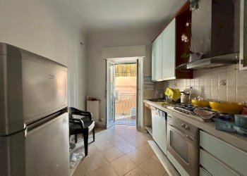 Appartamento Via Francesco Crispi, Savona (zona Lavagnola) - foto 10
