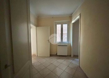Appartamento Via Francesco Crispi, Savona (zona Lavagnola) - foto 27