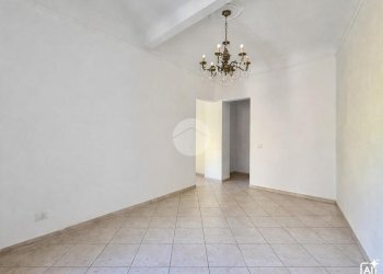 Appartamento Via Francesco Crispi, Savona (zona Lavagnola) - foto 1