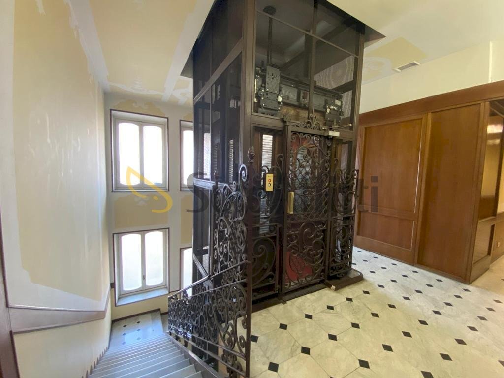 ASCENSORE.jpeg - Loft Torino (neighborhood Centro) - photo 2