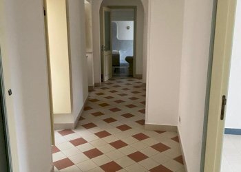 WhatsApp Image 2025-11-18 at 17.45.11 (2).jpeg - Porzione di casa Via Carlo Papa, Modica - foto 11