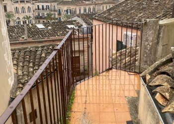 WhatsApp Image 2025-11-18 at 17.45.13 (2).jpeg - Porzione di casa Via Carlo Papa, Modica - foto 18