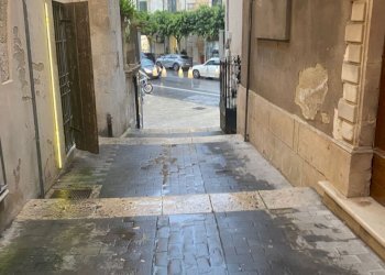 WhatsApp Image 2025-11-18 at 17.45.17 (1).jpeg - Porzione di casa Via Carlo Papa, Modica - foto 25