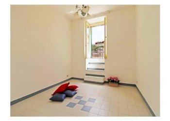 WhatsApp Image 2025-11-18 at 17.45.19 (1).jpeg - Porzione di casa Via Carlo Papa, Modica - foto 2