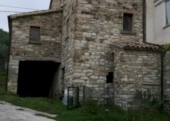 IMG_20190906_100814_resized_20190906_051615215.jpg - Casa semi indipendente Località le Porte 7, Novafeltria - foto 3