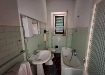 6b4c7d60-bfec-4bc2-84d6-7daa8365b095.jpg - Appartamento Via G. Garibaldi 64, San Lorenzo in Campo - foto 11