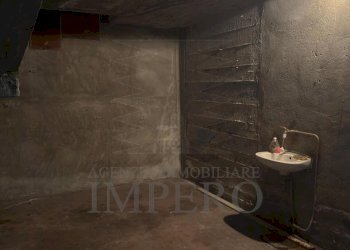 garage - Box Piazzale Sansecondo 5, Ventimiglia - photo 1