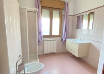 IMG_4889.jpg - Appartamento via zara, Porto Viro - foto 5