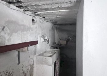 IMG-20251117-WA0004.jpg - Magazzino Via Tommaso Belloro, Savona - foto 4