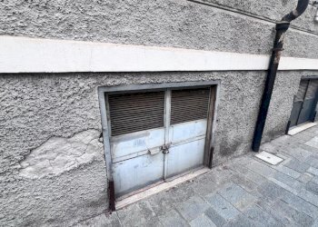 IMG-20251117-WA0006.jpg - Magazzino Via Tommaso Belloro, Savona - foto 7