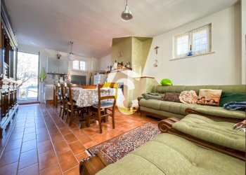 E649675A-E408-4DAC-85F9-23F80E2426FE.jpeg - Casale Senigallia - foto 14