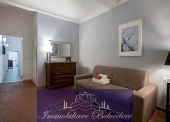 IMG_4711.jpg - Trilocale Piazza del Carmine, Firenze (zona San Frediano) - foto 2