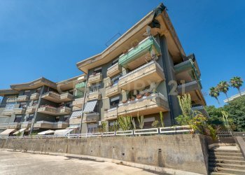 Via C.Colombo 1 (2).jpg - Quadrilocale Via Cristoforo Colombo 1, San Gregorio di Catania - foto 1