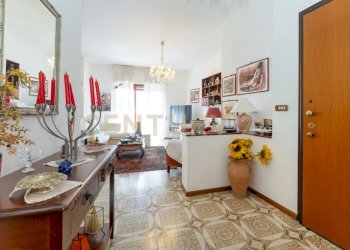 Via C.Colombo 1 (9).jpg - Quadrilocale Via Cristoforo Colombo 1, San Gregorio di Catania - foto 12