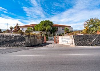 DSC08715.jpg - Appartamento Via Pulei 49A, Mascalucia - foto 2