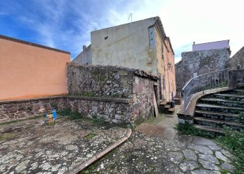 WhatsApp Image 2025-12-31 at 11.27.57 (1).jpeg - Casa indipendente Villanova Monteleone - foto 13