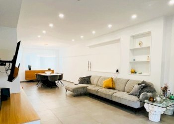 WhatsApp Image 2025-11-13 at 12.37.22 (4).jpeg - Villa a Schiera Via Michele Massari 13, Lecce - foto 1