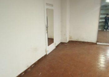 IMG20251105161427.jpg - Locale Commerciale Via Alessandro Volta, Sanremo - foto 3