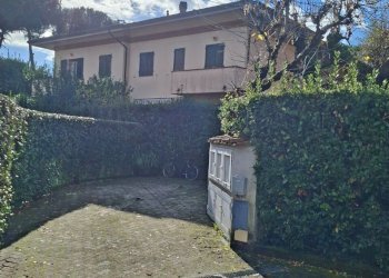 WhatsApp Image 2025-11-20 at 09.58.23 (3).jpeg - Appartamento Massa - foto 3