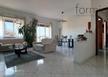 Appartamento Napoli (zona Arenella) - foto 1