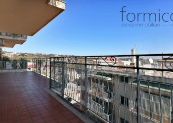 Appartamento Napoli (zona Arenella) - foto 2