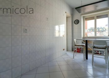 Appartamento Napoli (zona Arenella) - foto 9